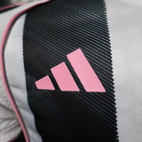 1P Juventus 25/26 HOME PLAYER VERSION