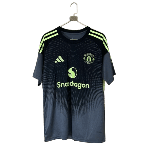 1training Manchester United 25/26 TRAINING FAN VERSION