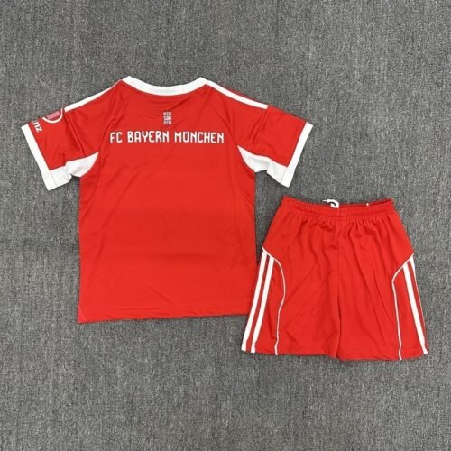 Bayern Munich 25/26 HOME ENFANT