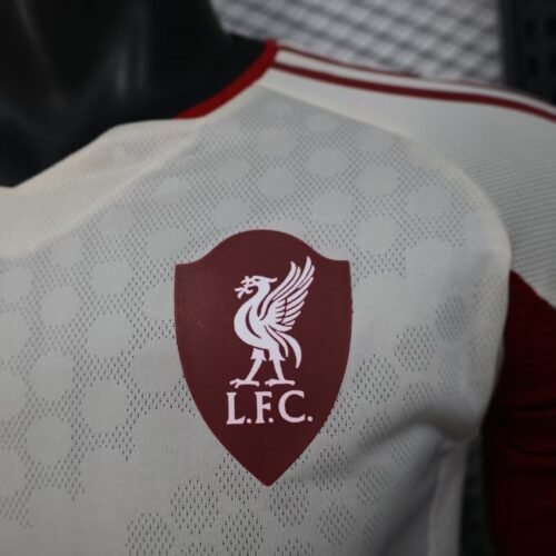 3LONGPLAYEUR Liverpool 25/26 AWAY MANCHE LONGUE PLAYER VERSION