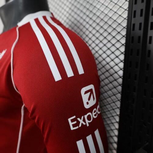 5LONGPLAYEUR Liverpool 25/26 HOME MANCHE LONGUE PLAYER VERSION